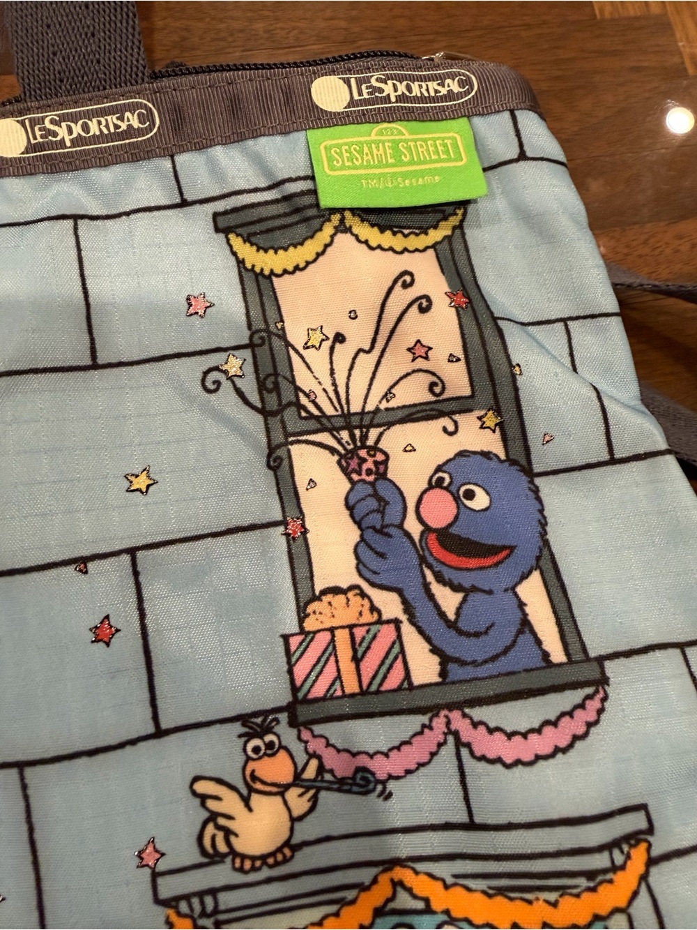 Lesportsac x Sesame Street tote bag never used - Picture 6 of 6